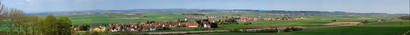 Blick auf Unterbaldingen - im Hintergrund der Schwarzwald
