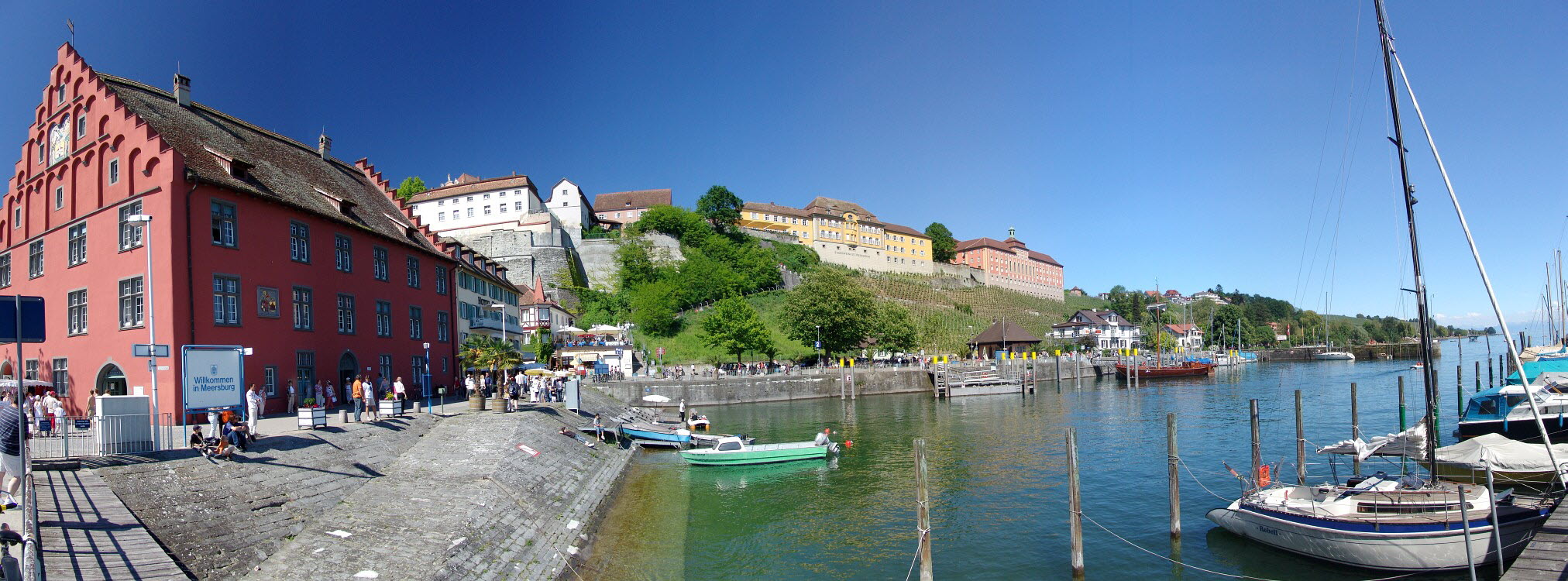 Im Hafen von Meersburg